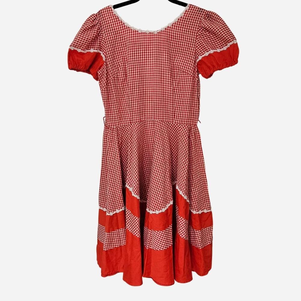 vintage cottagecore red white gingham square dancing dress